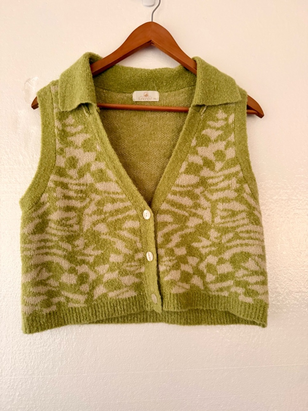 Collared Green Patterned Button-Up Knit Vest